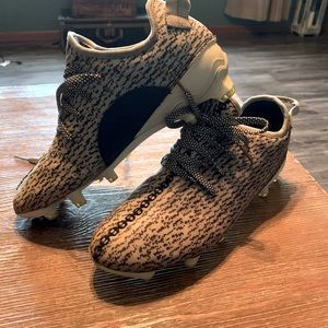 Yeezy Cleats